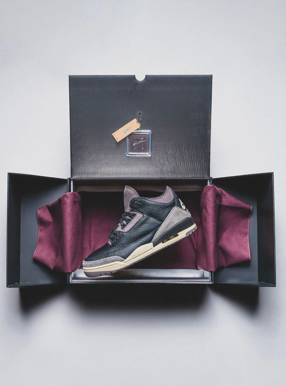 Air Jordan 3 retro OG SP A Ma Maniére