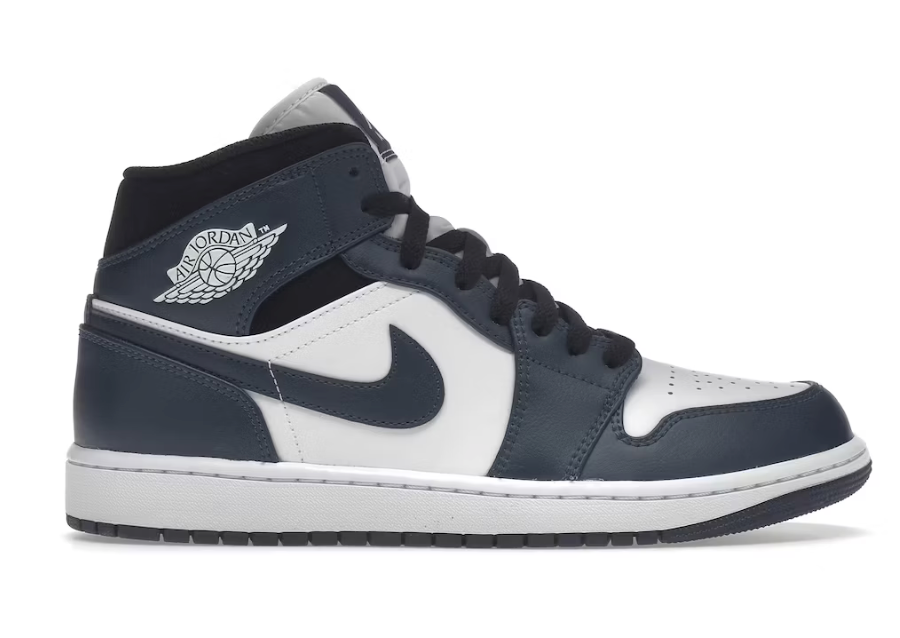 Air Jordan mid Armory Navy