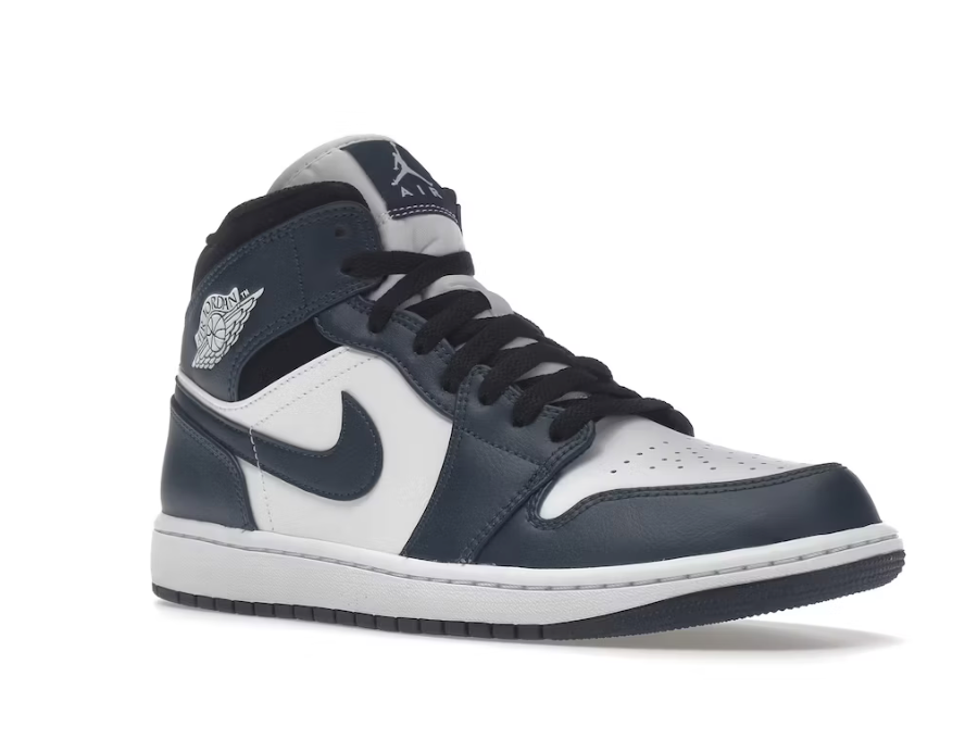 Air Jordan mid Armory Navy
