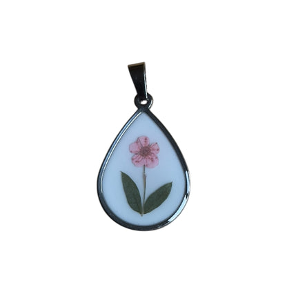 Vintage silver Petals drop pendant