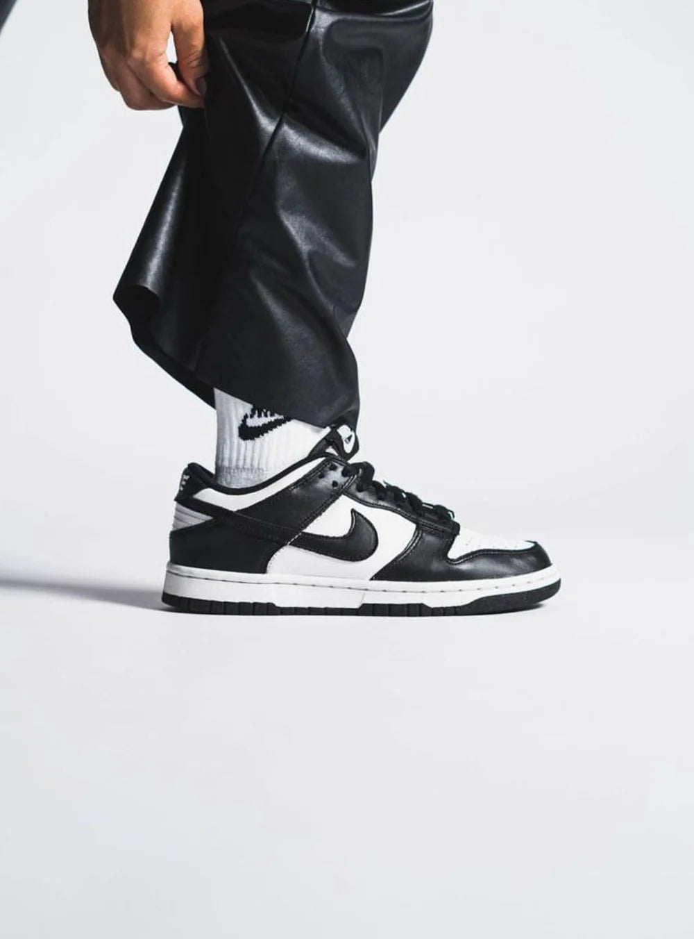 Nike Dunk low Black White Panda