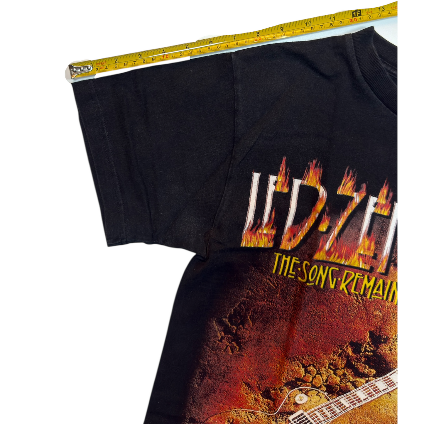 2000' - Led Zeppelin the song remains the same rock vintage t-shirt